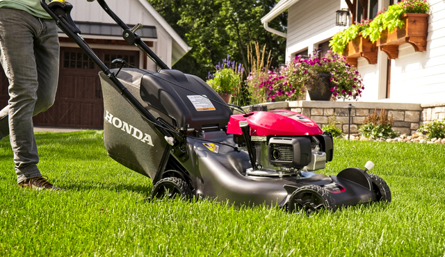 Honda Petrol Petrol Lawn Mowers