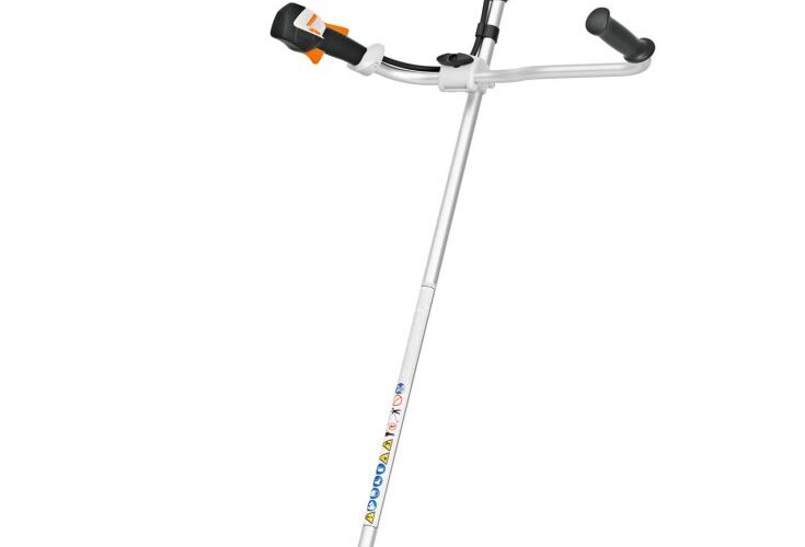 landscaping and trade Grass Trimmers at redmac ag services Western Australia