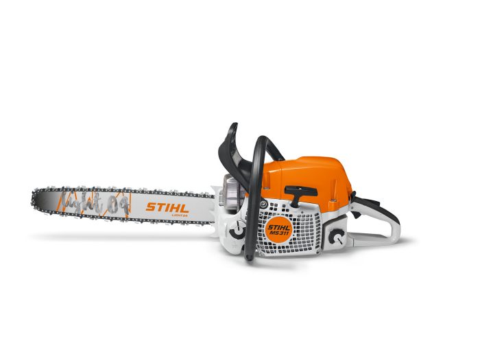 OIL CONSUMPTION BASED ON NEED. The controlled-delivery oil pump reduces your chainsaw's oil consumption by up to 50%. To use it